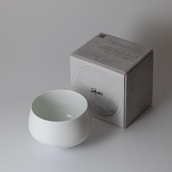 日本酒専用酒器 SHUWAN／シュワン 食器 カトラリー グラス コップ ディノス dinos 人気 おしゃれ同じ日本酒なのに、なぜ違う？酒器の違いが、体験の違い猪口では、香りがすぐに空気中へと拡散してしまい、日本酒本来の繊細な香りをじっく...