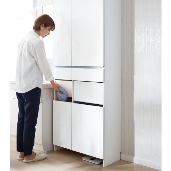 洗面所にぴったり幅73cm洗濯カゴ付き収納庫