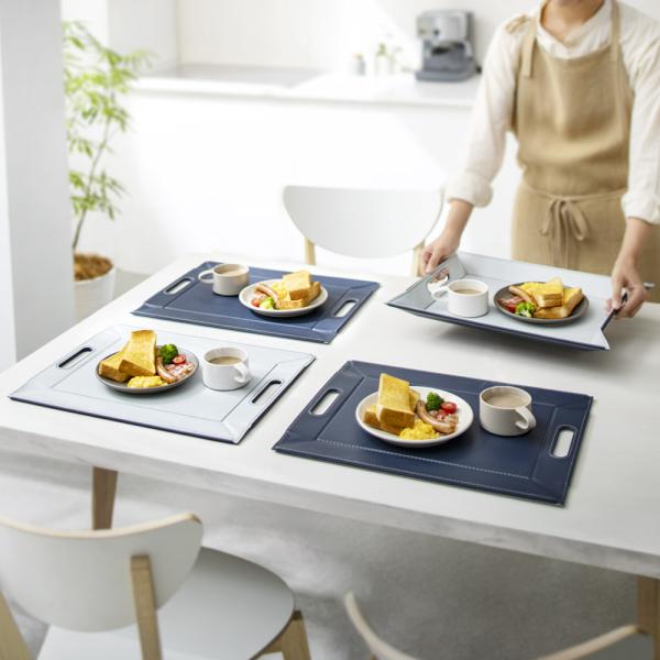 ≪大 2枚組≫ ランチョンマットになるトレー（リバーシブル） テーブルクロス ランチョンマット ディノス dinos 人気 おしゃれ配膳から後片付けまで、これ一つ薄い芯材入りのしっかりしたつくりで、持ち上げるとトレー、卓上に置くとランチョン...