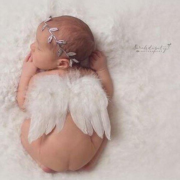 今注目を集めている天使の羽のニューボーンフォトアイテム?神秘的で可愛らしいエンジェルの羽が赤ちゃんの可愛さを引き立てます。赤ちゃんのニューボーンフォトや寝相アート、お昼寝アート、記念撮影にぴったりのとても可愛らしいベビーコスチュームです。軽...