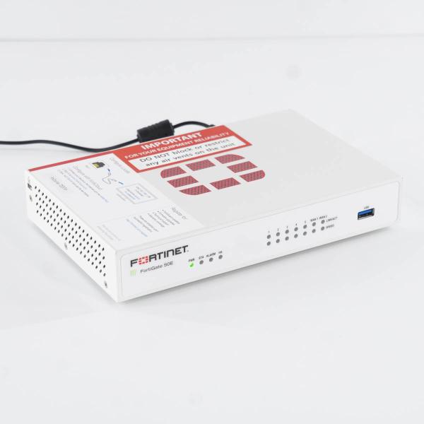 日/祝も発送 Fortinet FG-50E FortiGate-50E 有効期限切れ⑪ - その他