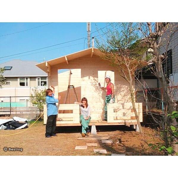 ご自宅のお庭や別荘地に建てる木製の離れ 倉庫として 5 8畳サイズ ２畳分のデッキ付 セルフビルドミニログハウスキット ハイド6 Buyee Buyee 日本の通販商品 オークションの代理入札 代理購入
