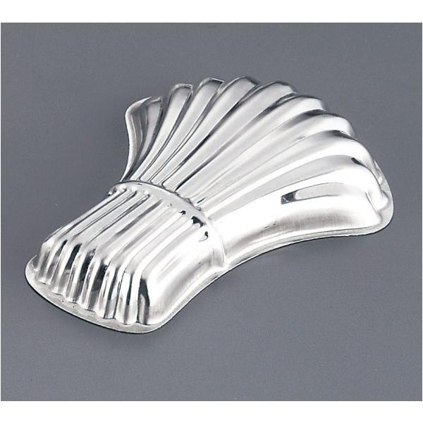 ●F.K印 ブリキケーキ型シリーズ ●(内寸)幅×奥行×深さ(mm):95×70×15   【サイズ】 〈中〉 【重量】 15 【入数】 1点 WKC75