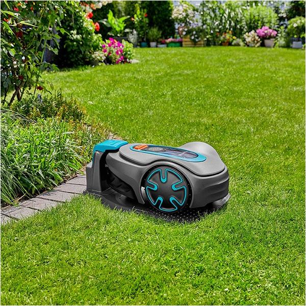 ほぼ未使用 ガルデナ SILENO minimo 250 ロボット芝刈り機 GARDENA ガルデナ ロボット芝刈り機 SILENO minimo 250 + 専用