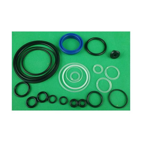 ■特徴 シリンダーオーバーホールの為のOリングが全て入ったセットです。  ■用途 JTC825011C用  ■仕様 Ｏリングキット（オーバーホール用）  ■注意点  郵便局のゆうパケットでの発送のため、多少到着に日数がかかります。    【...