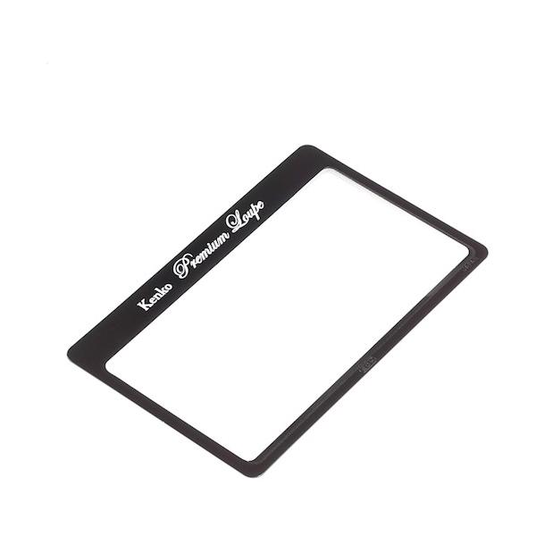 ■特徴 お財布のカード入れにも入る超薄型　カード型拡大鏡。 出先で、新聞や地図を見るのに大変便利です。  ■仕様 収納サイズ：93×60×1mm  ■材質 レンズ：プラスチック（フレネルレンズ）  ルーペ 虫眼鏡 拡大鏡  【入数】 1点 ...