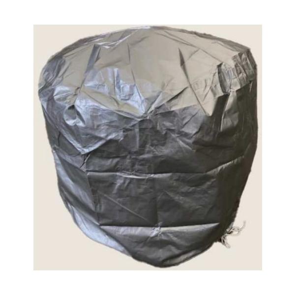 ■特徴 フレコンバックの屋外保管の強い味方、雨・雪・紫外線・埃などからフレキシブルコンテナバッグを守ります。 フレコンバック内の濡らしたくない物への保護に内的なトン袋用カバーとなります。 裾には縛りヒモを通してあり、カバーをかぶせヒモを絞る...