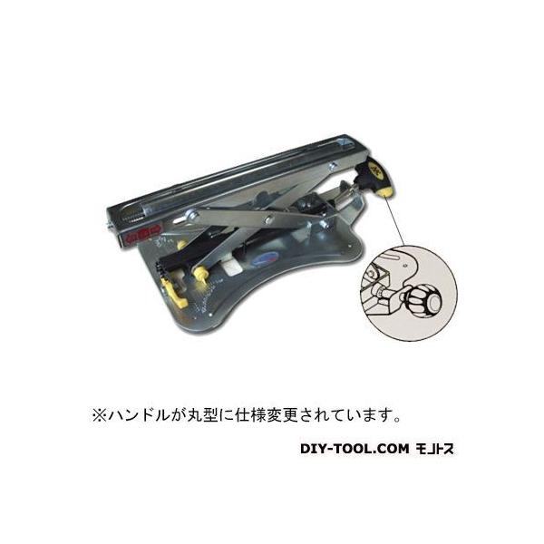 ●ローラーの高さ調整がスピーディに行える業界初一発昇降機構採用した補助ローラーです。 ●長尺材を切断する際の保持具。 ●レバー操作だけでローラ高さを一発で調整可能で、これまでの煩わしいハンドル操作による調整はもう不要の一発昇降機構を採用しま...