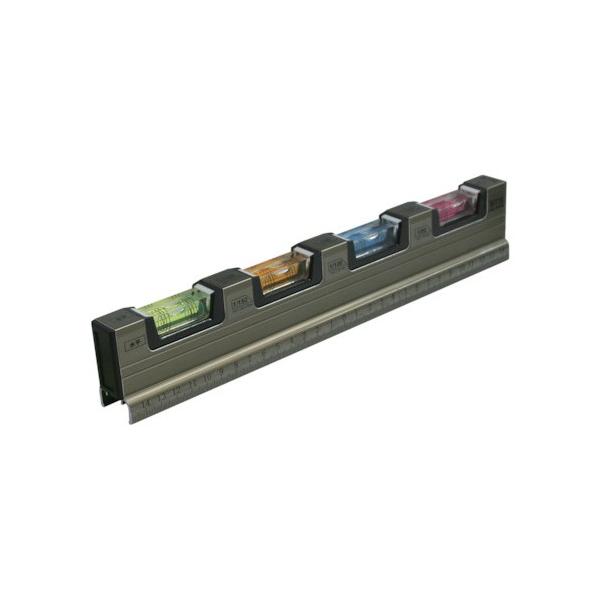 ■特徴 色分けされた勾配別気泡管で間違いのない施工ができます。 測定面はワイド溝のため、大小あらゆる管径でも測定が可能です。 下部にはｍｍ目盛付です。  ■用途 排水管、側溝などの勾配測定。 パイプの水平測定。  ■仕様 勾配測定： 3勾配...