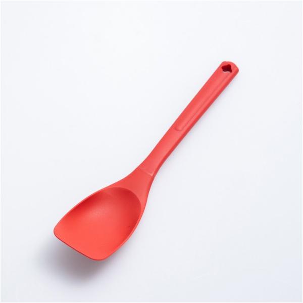 ●やわらかく、耐熱性に優れたシリコーン製のスプーン。 ●ヘラのようにも使え、熱に強いシリコーン製だから炒めるなどの加熱調理もお手の物。 ●これ一本あればハンバーグで必要な”こねる.まとめる.焼く”が全てまかなえます。 ●手を使わずにミンチを...
