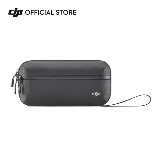 キャリーバッグは、十分な収納スペースを持ち、柔らかな素材を使いつつ、丈夫な作りで、スタイリッシュな外観のバッグです。ハードシェルケースになっている収納部には、Osmo Action 4アドベンチャーコンボ／Osmo Action 5 Pro...