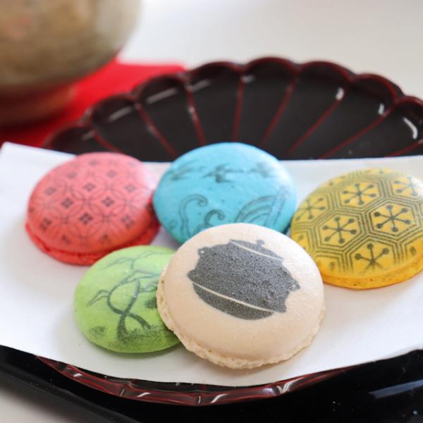 ���j ��j �����o�� �v�`�M�t�g ���T�Ԃ� ���A �v���[���g ���蕨 �X�C�[�c�@�}�J���� ����� 10�����@�i�퉷�ցj