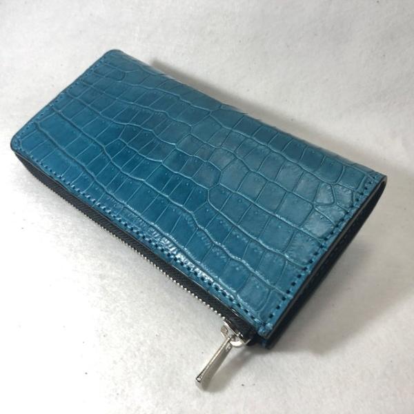 クロコダイル　皮革　ポロサス　ターコイズブルー　1枚 スモールクロコダイル（ポロサス）ターコイズブルー肚クロコ 長財布 L