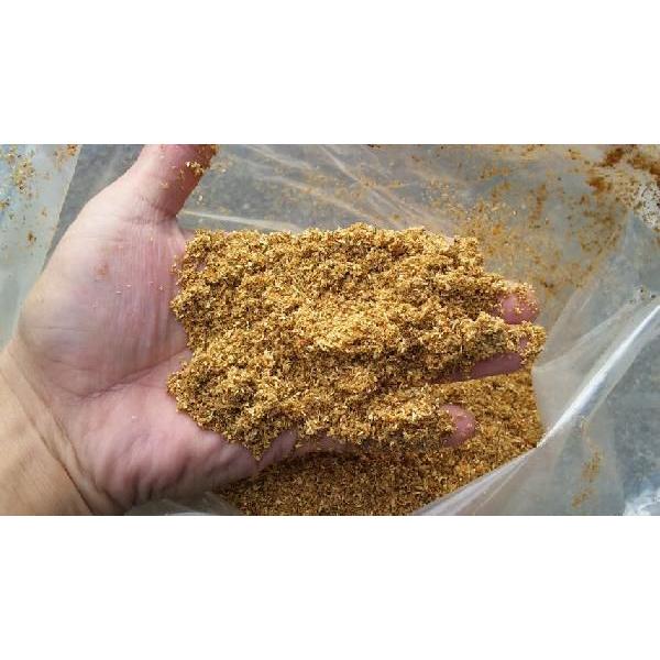 選別された良質クヌギ・コナラ・ブナをより良い配分にてミックスし粉砕させ自然発酵中の１次発酵マットを更に粉砕させました。材産クワガタの産卵セット用に、カブト・クワガタの成虫飼育用、国産カブトや浅めの発酵を好む種の幼虫飼育、発酵マットに混ぜての...