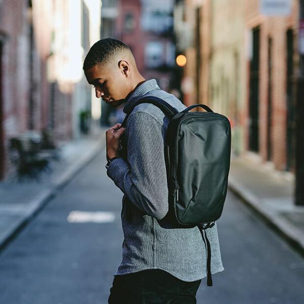 Aer SLIM PACK AER-31011 スリムパック ブラックA4 PC 楽天市場】Aer エアー slim pack 31011 8.5L リュック バック
