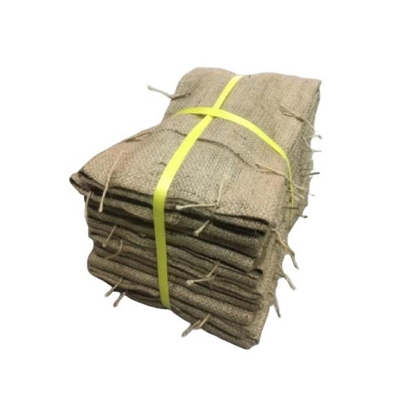 ■【当て物】：当て物やわらとは玉掛けと吊り荷の間にはさめる緩和材です。■【型番】：ヤワラ大■【仕様】●長方形、縦長さ約25cm・横長さ約35cm・厚み約0.3cm●ヤワラの作成から仕上げまでに、全部手作業で一枚ずつ作成しております。●材質：...