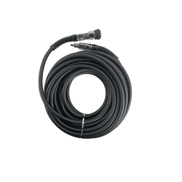 【特長】■パージプラグ採用でプラグソケットの切り離し時にプラグ側のホース内圧力を徐々に排出するので、不快な音とホースの反動現象を解消します。■従来のホースに比べ、より一層しなやかになり作業時の取り回し性能が大幅に向上します。■特殊素材ホース...