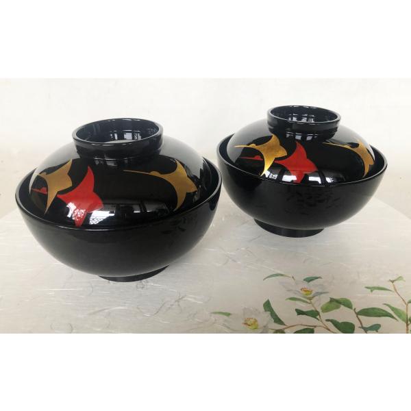 煮物椀 三羽鶴見返し松葉蒔絵 丸型 黒塗 漆塗 5客 在庫整理 雑煮椀 おせち 煮物椀 三羽鶴見返し松葉蒔絵 丸型 黒塗 漆塗 5客 在庫整理 雑煮椀