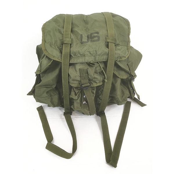 雑貨 古着 80s 米軍 US ARMY LC-1 「US」 ステンシル ナイロン フィールド パック アリスパック バッグ オリーブ M ?@ 古着 雑貨 古着 80s 米軍 US ARMY LC-1 「US」 ステンシル ナイロン