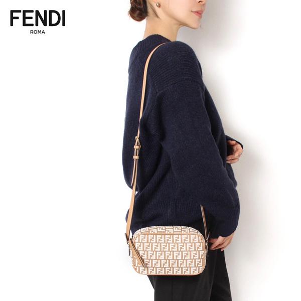 FENDI カメラバッグ 楽天市場】フェンディ FENDI カメラケースミディアムショルダー