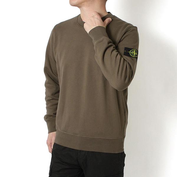 STONE ISLAND（ストーン アイランド） 26SSモデル バッジワッペン付き