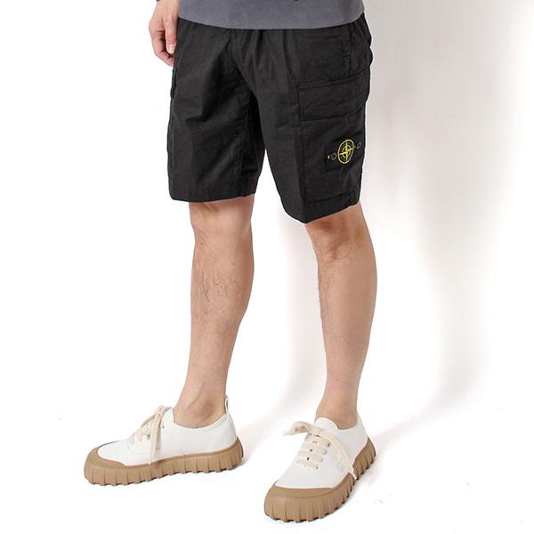 STONE ISLAND（ストーン アイランド） 26SSモデル バッジワッペン付き