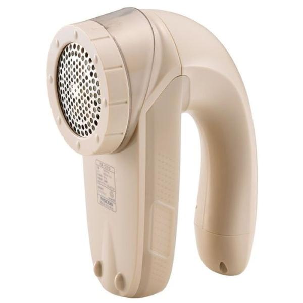 タイツからカーペットまで幅広くケア。お気に入りの服や、何度も着た思い出の一着にできてしまった毛玉も、らくらくお手入れできる毛玉クリーナーです。衣類の量や生地の種類に応じて便利に使い分けられる2WAY電源タイプです。