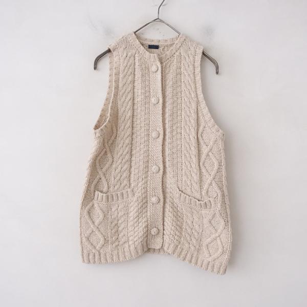 ICHI（イチ） *ニットベスト*毛ウール混ベージュケーブル編み