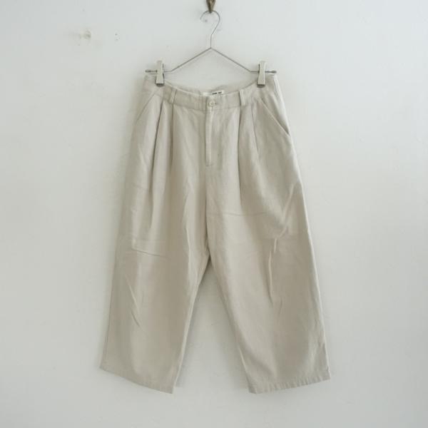 evam eva コットン　シルク　パンツ ベージュ　 M evam eva（エヴァムエヴァ） 【定価2.6万】エヴァムエヴァ *cropped