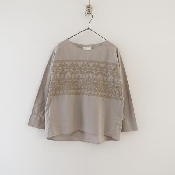 極美品♪かぐれ Kagure プリントギャザーブラウス ゆったり 長袖 コットン 極美品♪かぐれ Kagure プリントギャザーブラウス ゆったり 長袖