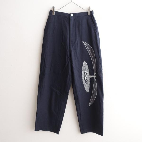 mina perhonen（ミナペルホネン） *moon flower リネンコットン刺繍