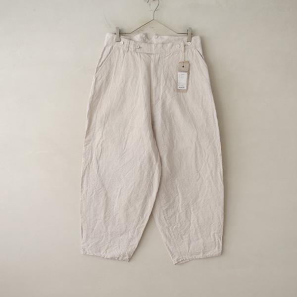 新品 税込40,700円Vlas Blommeリネンコットンバフテーパードパンツ Vlas Blomme（ヴラスブラム） 【定価4.0万】ヴラスブラム *リネン