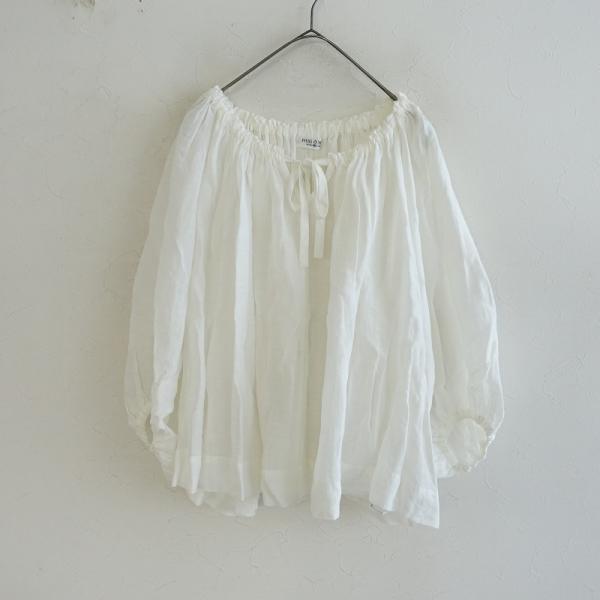 Hug o war（ハグオーワー） *リネンギャザーブラウス*オフホワイトプル