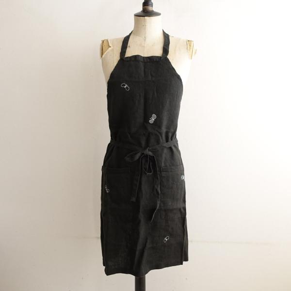 mina perhonen（ミナペルホネン） *choucho エプロン*ブラックホワイト