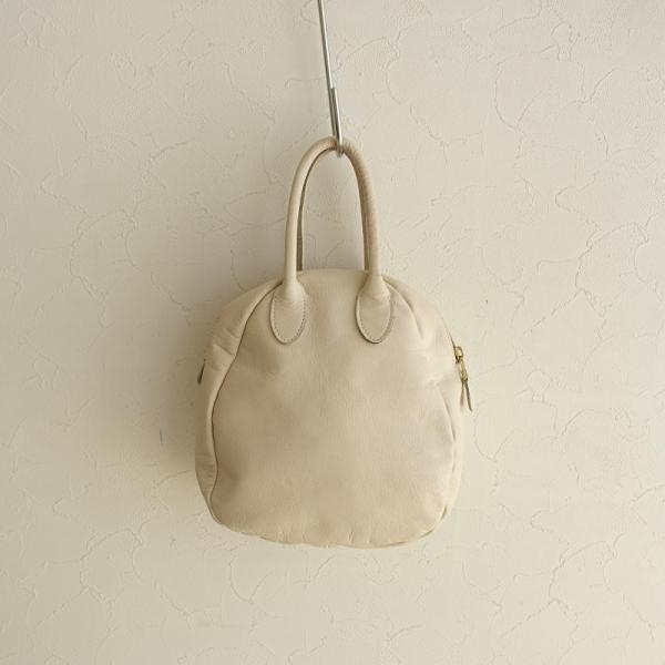 tandey エッグトート　トートバッグ　白　アイボリー　レザー　本革 tandey エッグトート トートバッグ 白 アイボリー レザー 本革