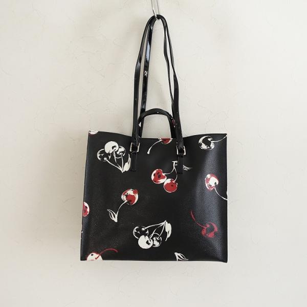 美品】タマミワタナベ tamami watanabe *レザーチェリー柄バッグ 