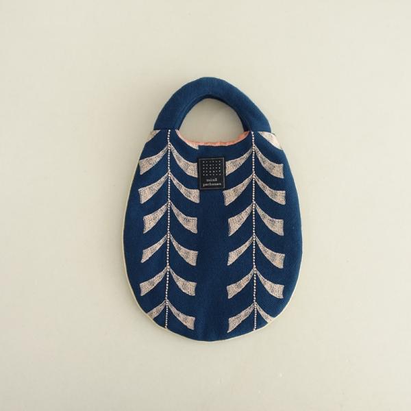 mina perhonen（ミナペルホネン） *herring bone うずらバッグ*手提げ