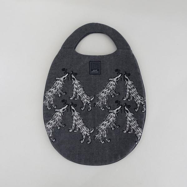 mina perhonen（ミナペルホネン） *wolf&flower egg bag エッグバッグ