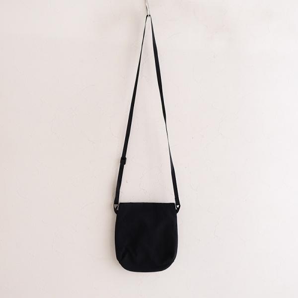 にじゅうかのう　NIZYU KANO ショルダーバッグ NIZYU KANO / にじゅうかのう BLACK＆LINENキャンバスワン