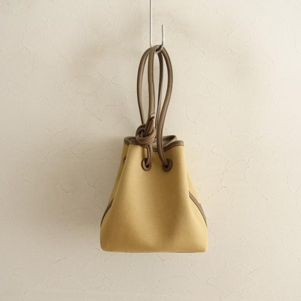 美品✨VASIC BOND MINI キャメル レザー 巾着型 ハンドバッグ VASIC（ヴァジック） *BOND MINI キャンバスバッグ*かばん巾着手提げ