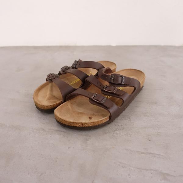 BIRKENSTOCK ブラウン ストラップ付きシューズ 37 BIRKENSTOCK ブラウン ストラップ付きシューズ 37