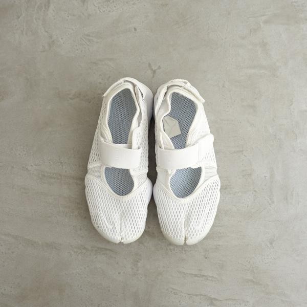 ナイキ NIKE *エアリフト 38/24*ホワイトアイボリー足袋風