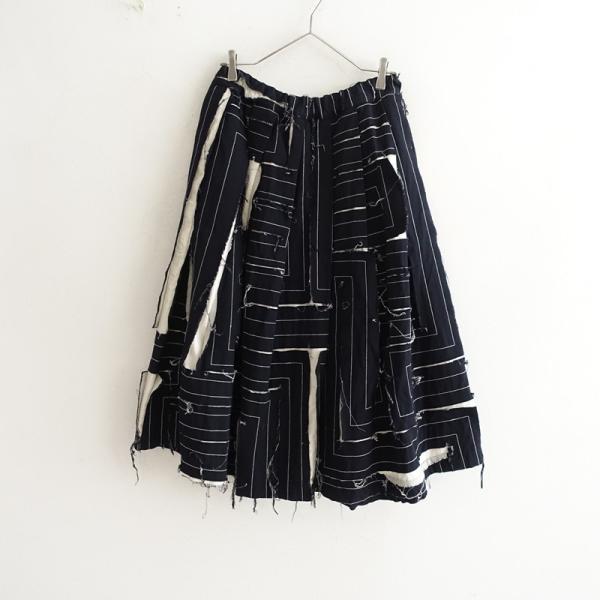 コムデギャルソン COMME des GARCONS *ステッチ裁ち切りデザインフレア