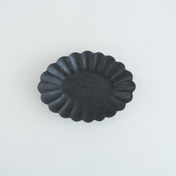 美品】高島大樹 *楕円小皿 黒釉 粉引の輪花 15cm*ブラックお皿小皿和