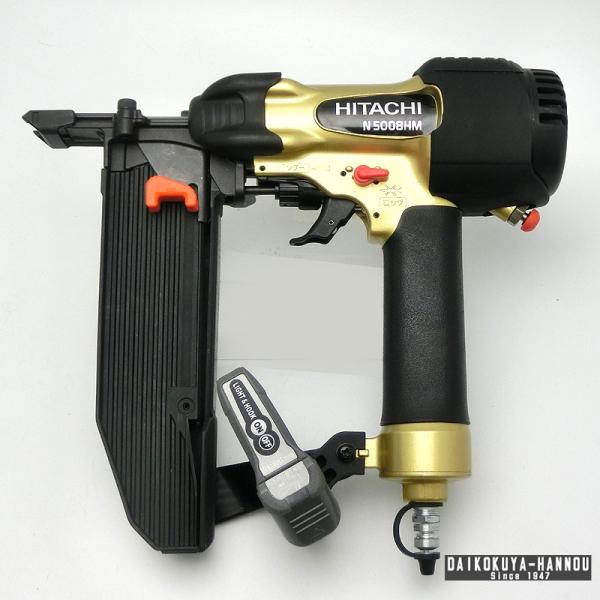 有名な 日立工機 8mm 高圧フロア用タッカー N5008hm Kh02343 エア釘打機 エアタッカー 中古