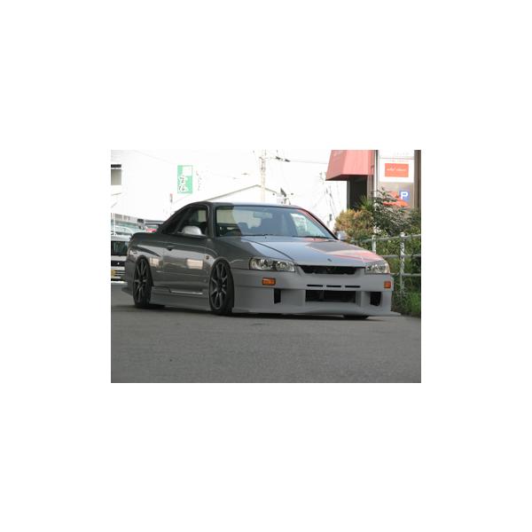ER34 ユーラス　TYPE-GT フロントバンパー売ってください。 ユーラス URAS スカイライン 4ドア ER34 TYPE-RR(ダブルアール