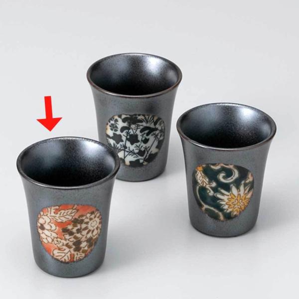 当店と同じ地元の卸商社から直接仕入れる和の器。料理屋さんや旅館などで使用されている本格的なプロ用食器を、ご家庭に格安価格でご提供いたします。季節の器、彩りの器で、食卓をもっとすてきに。サイズ: 5.7x6.5cm 容量: 70cc生産:日本...