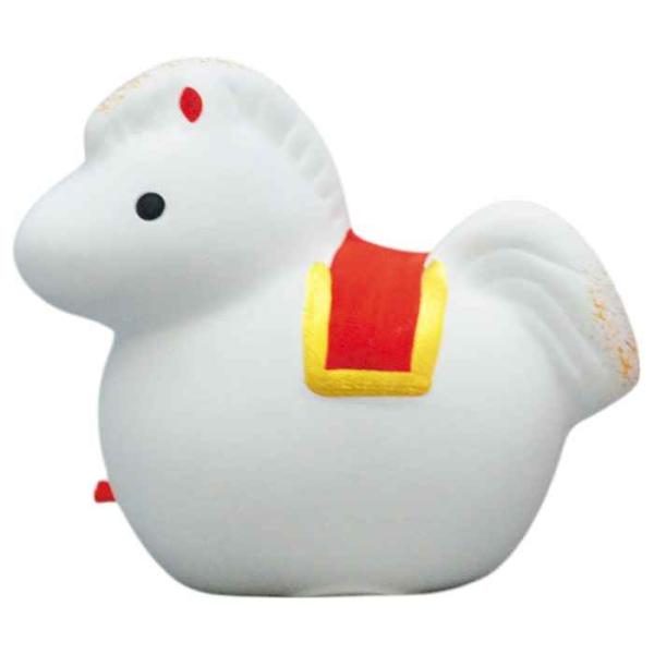 2026年の干支「午」は、前向きな力や成長を象徴する縁起物。陶器やガラス製の午の置物・根付・土鈴は、ご自宅の正月飾りはもちろん、年末年始のご挨拶や贈答品、販促用の粗品としてもご好評をいただいております。町内会や敬老会、神社仏閣、企業様のノベ...