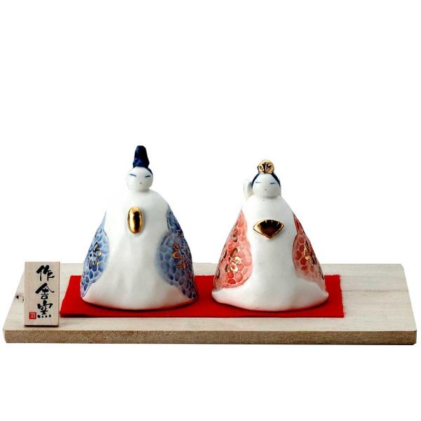 陶器の雛人形です。マンションやアパートなどにお住まいで大きな雛壇はいらないという方、また玄関先にちょっと飾りたいという方に特にお勧めです。ひな祭りの思い出はお子さんの心にずっと残ります。かわいいガラスのひな人形で、和心のある素敵な日にしてあ...