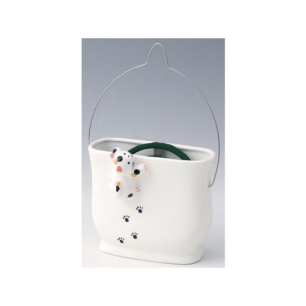 ☆夏ものがたり☆ 猫の可愛い蚊遣り器です。  30日いっぽんぽんでもいいですが、最近は蚊遣り器と蚊取り線香が健康面にも良いということで見直されてきてます。  自宅用にももちろん、プレゼントとして贈り物にしても喜ばれると思います。 インテリア...